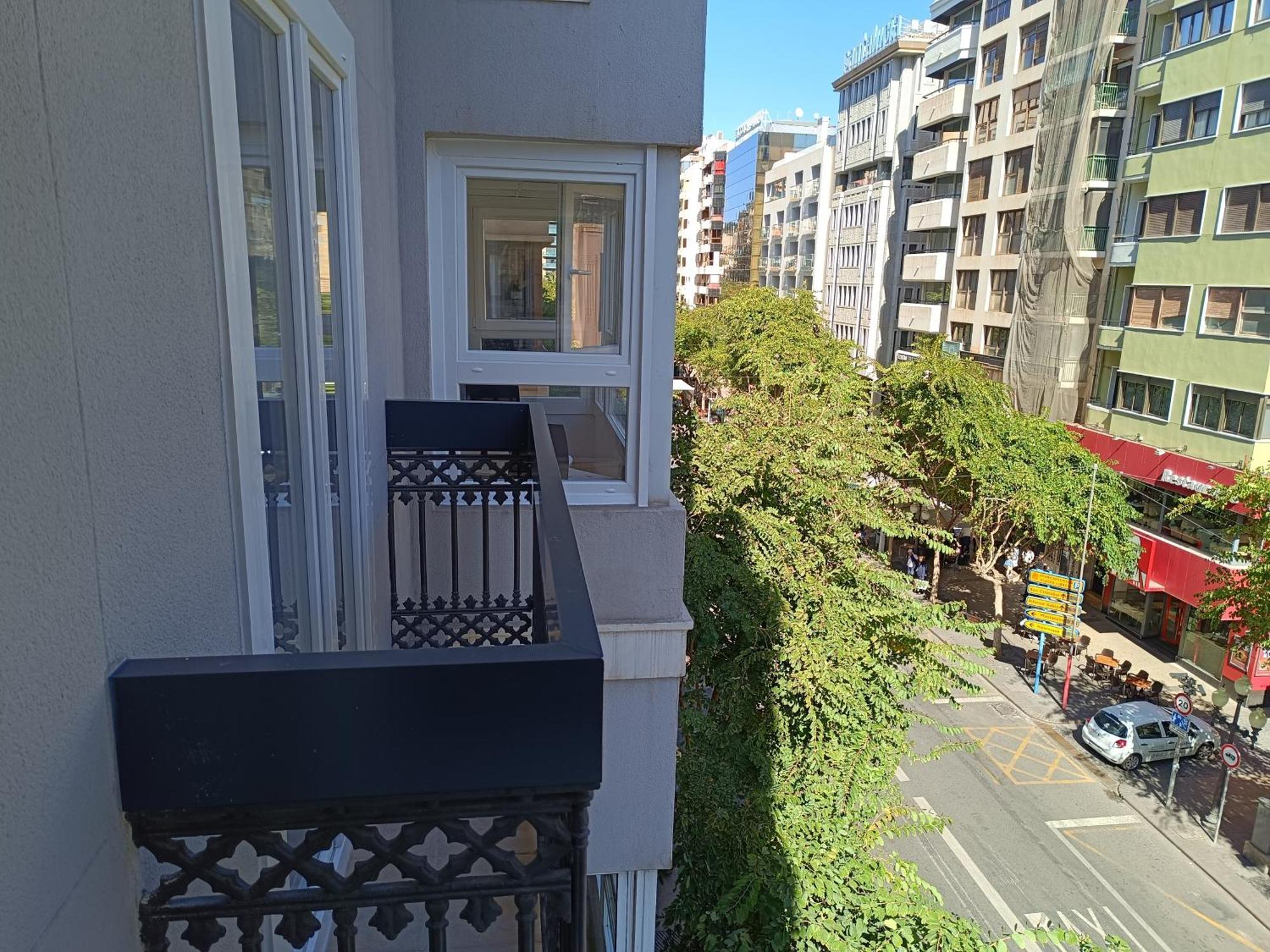 Mendez Nunez Alicante Exterior photo