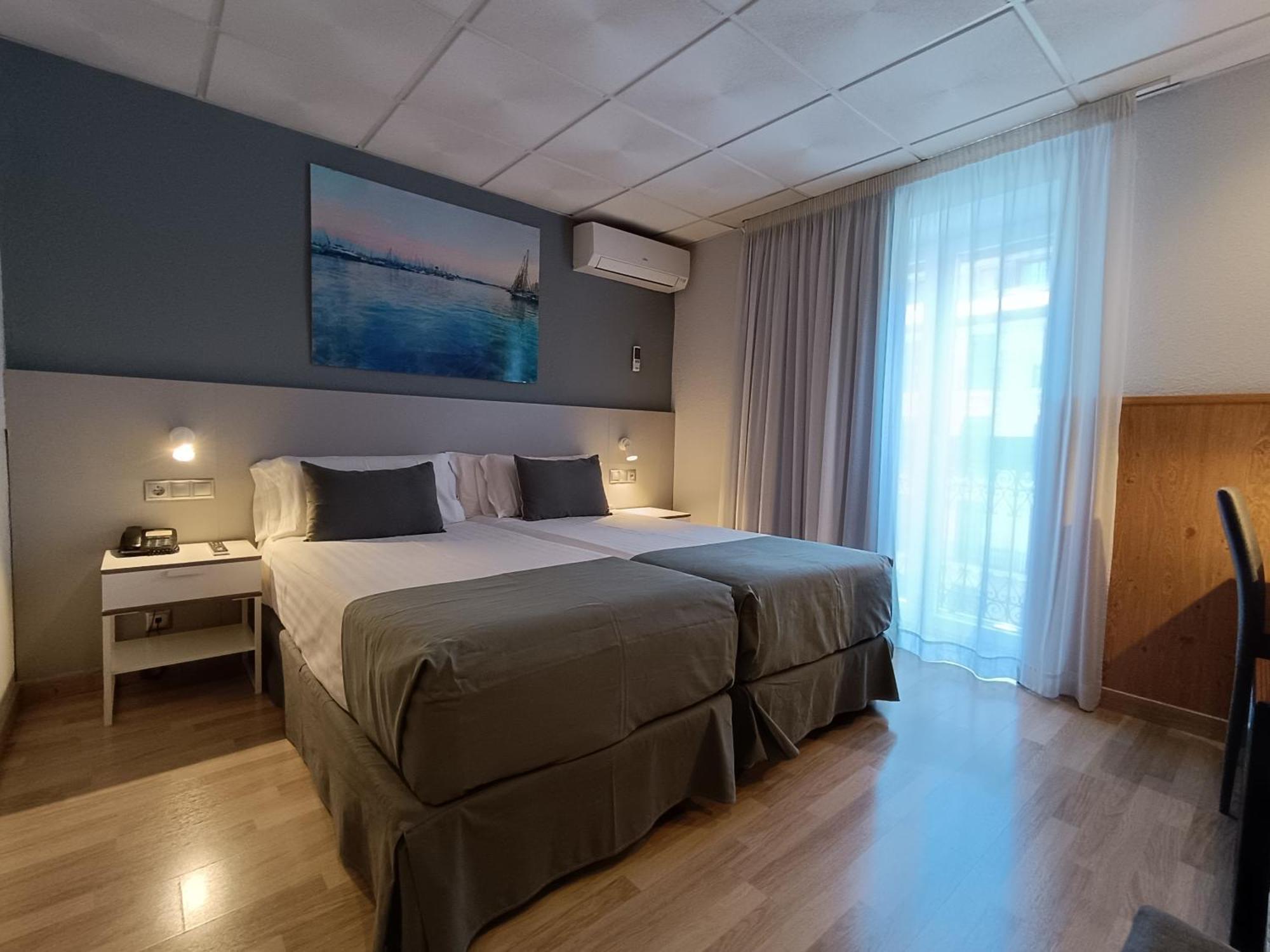 Mendez Nunez Alicante Exterior photo